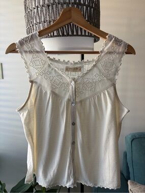 Lucky Brand Ivory Crochet Yoke Sleeveless Top